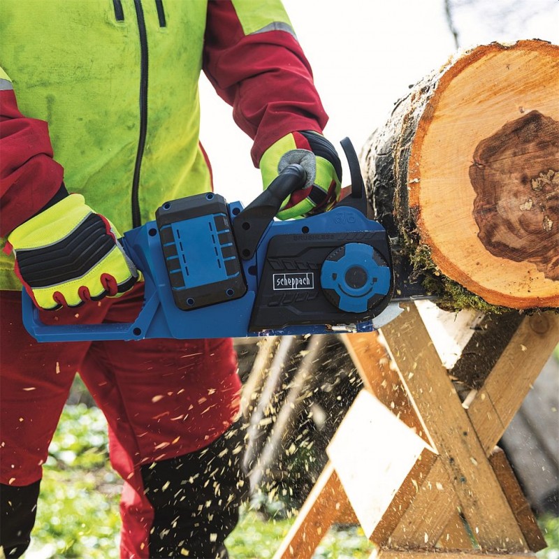 AKU Náradie_AKU Reťazová píla 356mm_2.jpg